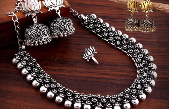 Lotus design oxidised jewellery designs set for women – lightweight choker and earrings for Garba 2025